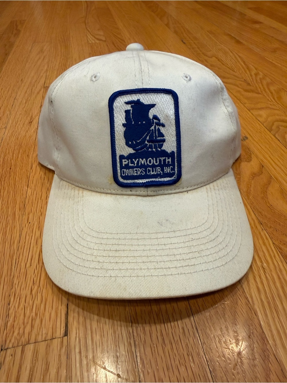 Plymouth Owners Club White Hat with Blue Patch